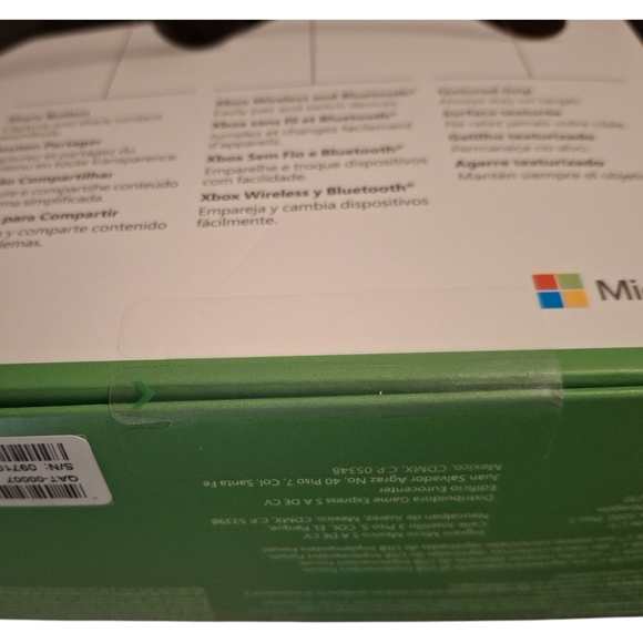 🎮NWT XBOX WIRELESS CONTROLLER🎮 - Picture 6 of 6